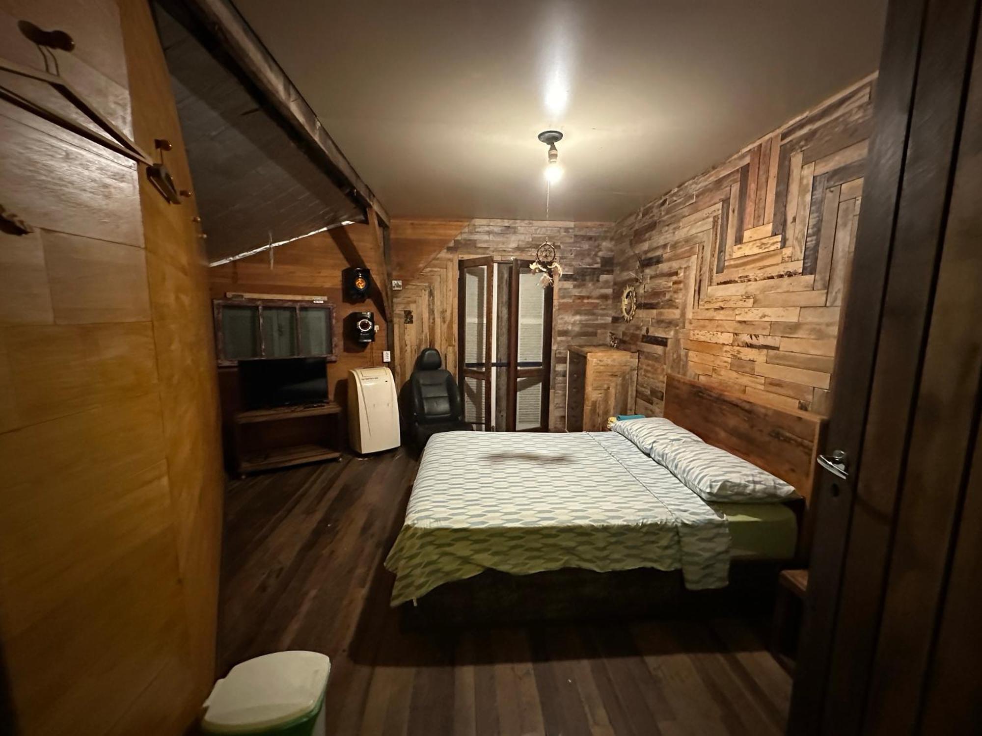 Casa Rover - Floripa Hostel *
